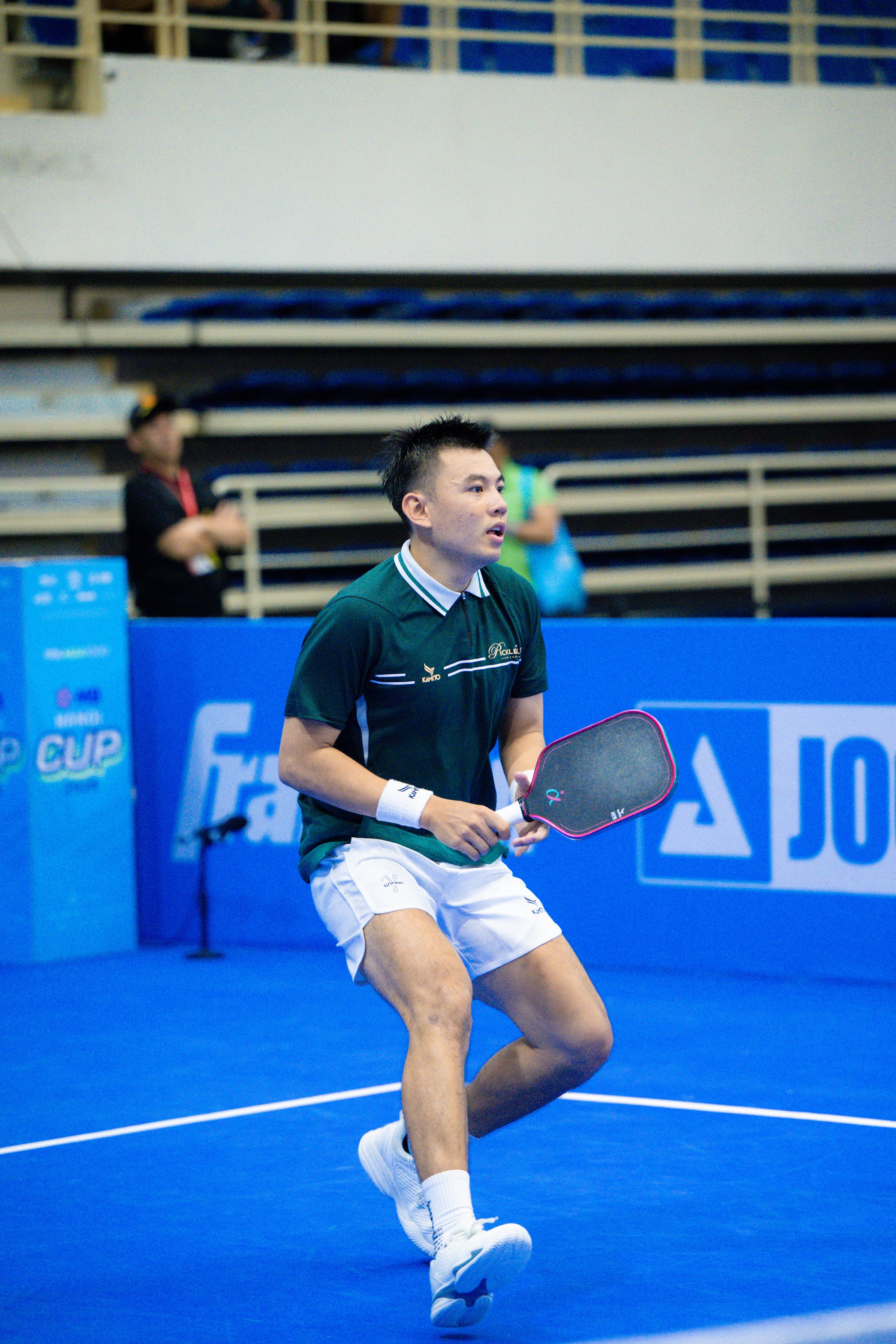 Đẳng cấp: Lý Hoàng Nam chân đau tập tễnh vẫn đánh bại Top 4 PPA Christian Alshon- Ảnh 9. Đẳng cấp: Lý Hoàng Nam chân đau tập tễnh vẫn đánh bại Top 4 PPA Christian Alshon- Ảnh 9.