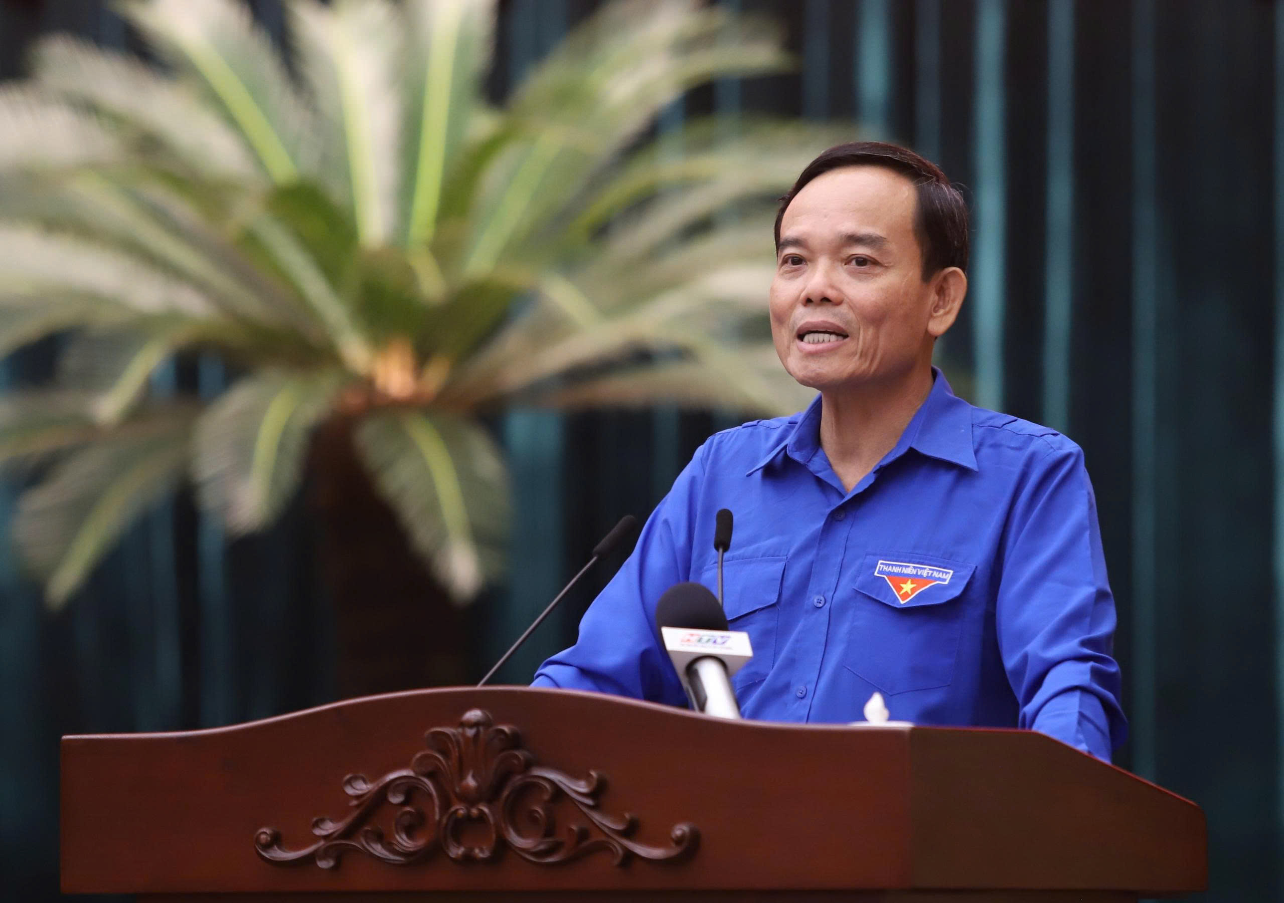 Đối thoại với thanh niên, Bí thư Thành ủy TPHCM nói về tương lai thành phố 2 Đối thoại với thanh nhiên, Bí thư Thành ủy TPHCM nói về tương lai thành phố - Ảnh 2.