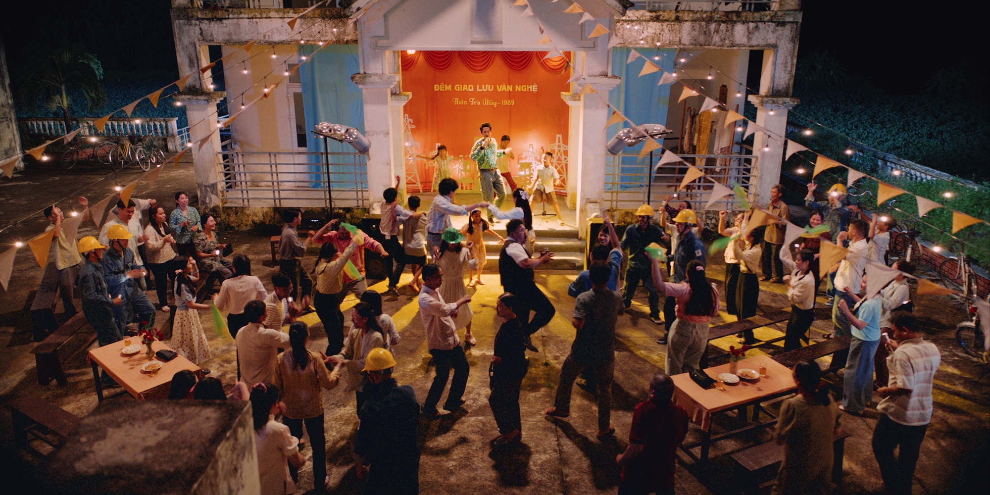 Hẹn Em Ngày Nhật Thực: Nhẹ nhàng mà day dứt, càng xem càng đau- Ảnh 3. Hẹn Em Ngày Nhật Thực: Nhẹ nhàng mà day dứt, càng xem càng đau- Ảnh 3.