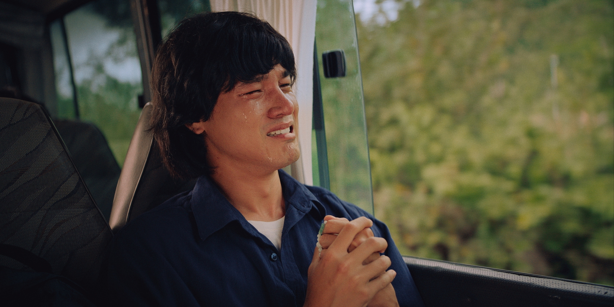 Hẹn Em Ngày Nhật Thực: Nhẹ nhàng mà day dứt, càng xem càng đau- Ảnh 9. Hẹn Em Ngày Nhật Thực: Nhẹ nhàng mà day dứt, càng xem càng đau- Ảnh 9.