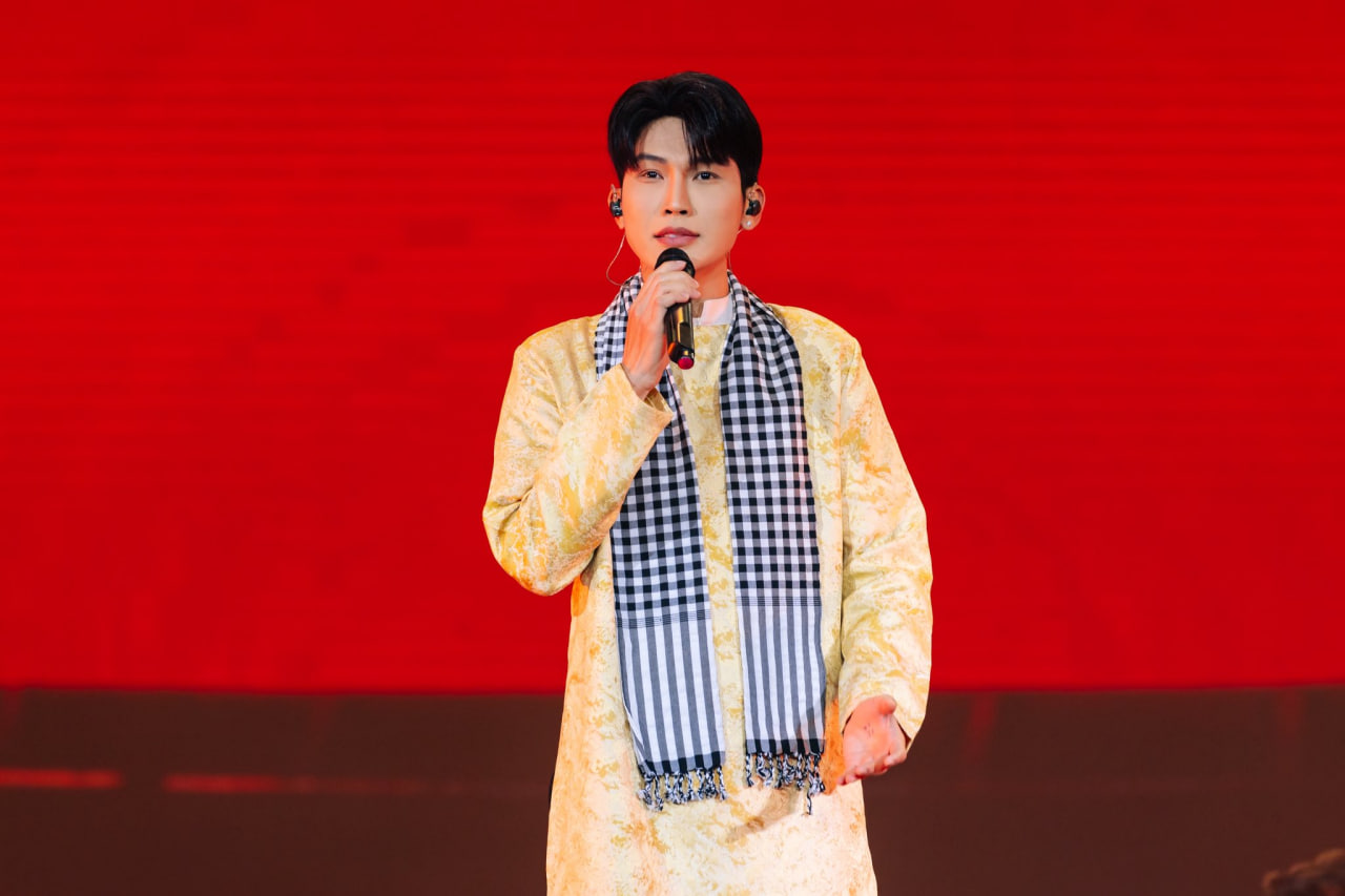 Cover bài mới của Hùng Huỳnh, nam ca sĩ khiến cả cõi mạng tranh cãi: Hay hơn bản gốc là được- Ảnh 8.