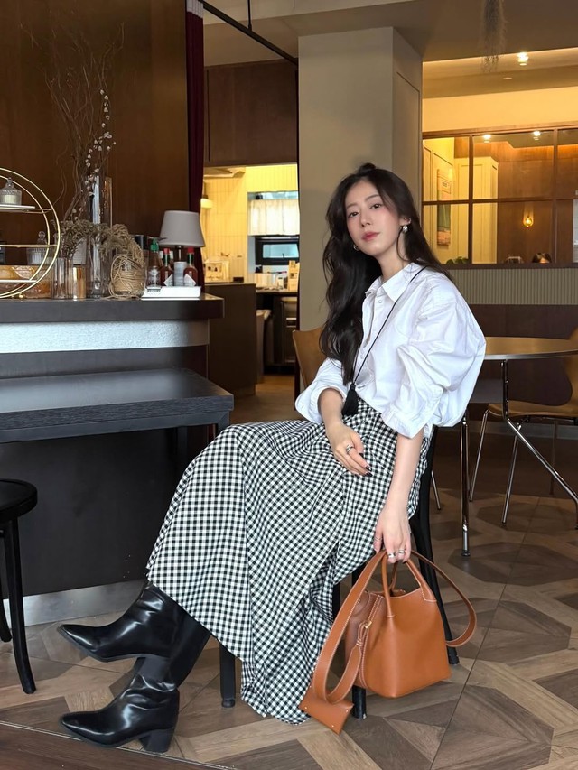 Chân váy cổ điển, chân váy hoa là tâm điểm của phong cách đường phố - Ảnh 9.