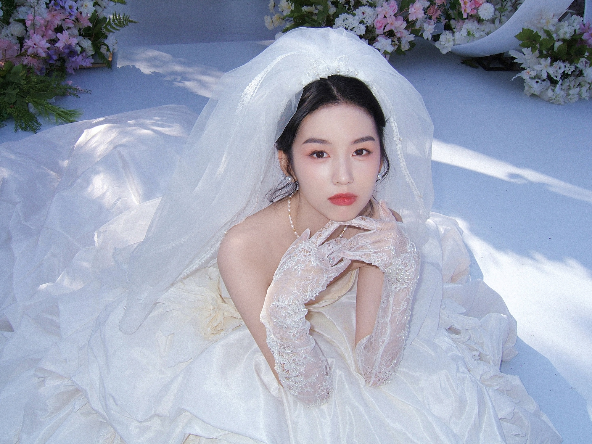 Cô dâu đẹp nhất Trung Quốc hiện tại: Sắc vóc ngọc ngà vạn người ao ước, làn da như được dệt bằng ánh trăng- Ảnh 4.