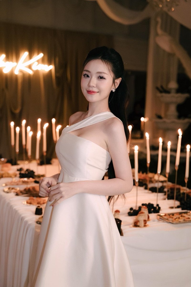 Á hậu sở hữu vòng ba 98cm, bị chê lùn gây tiếc nuối tại Miss World Vietnam - 16