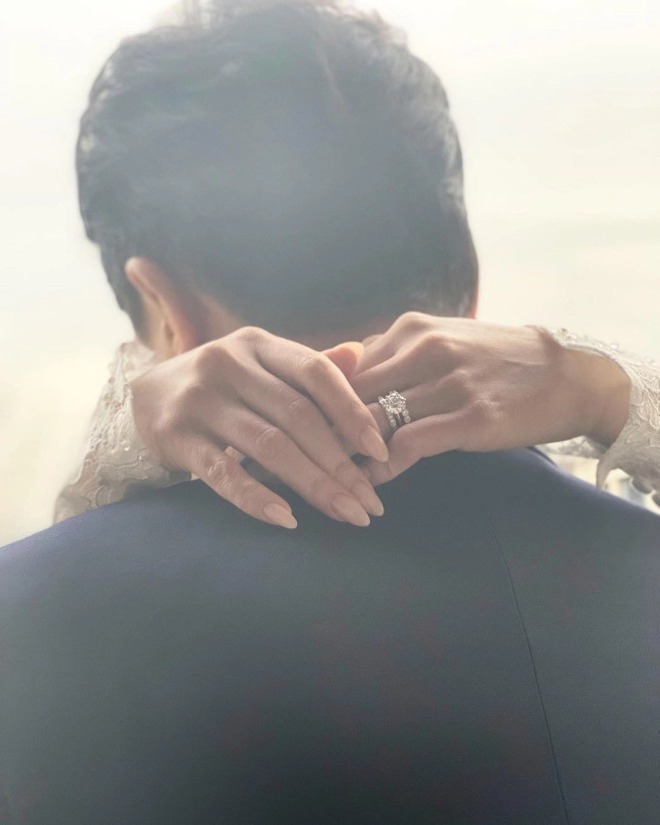 Nữ ca sĩ hạng A bị chồng doanh nhân “đá” sau nửa năm cưới: Thất nghiệp, phải bán hết 800 đôi giày hàng hiệu để sống qua ngày- Ảnh 5.