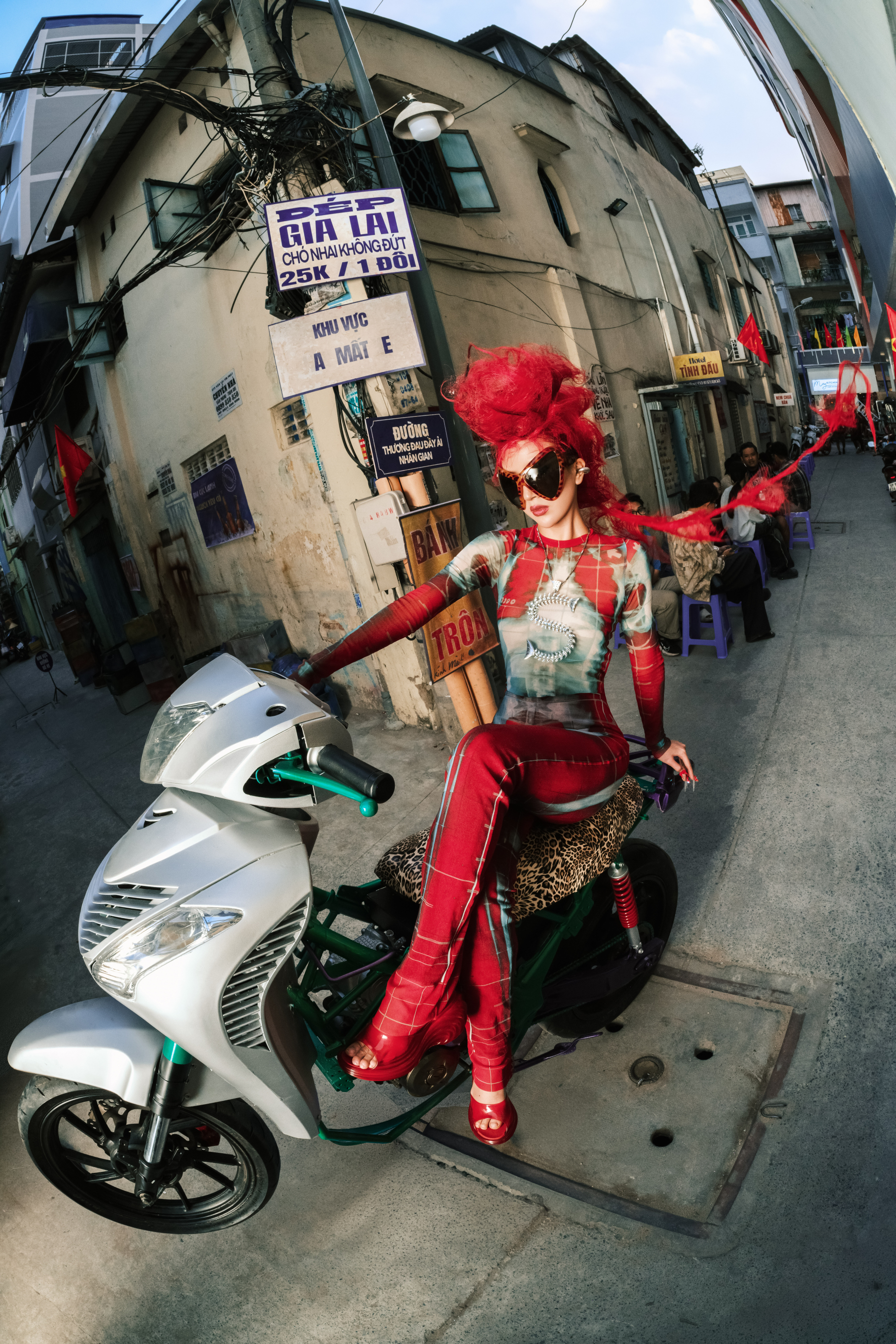 Tóc Tiên thốt lên: “Quỳnh Anh Shyn rất tệ”- Ảnh 5.