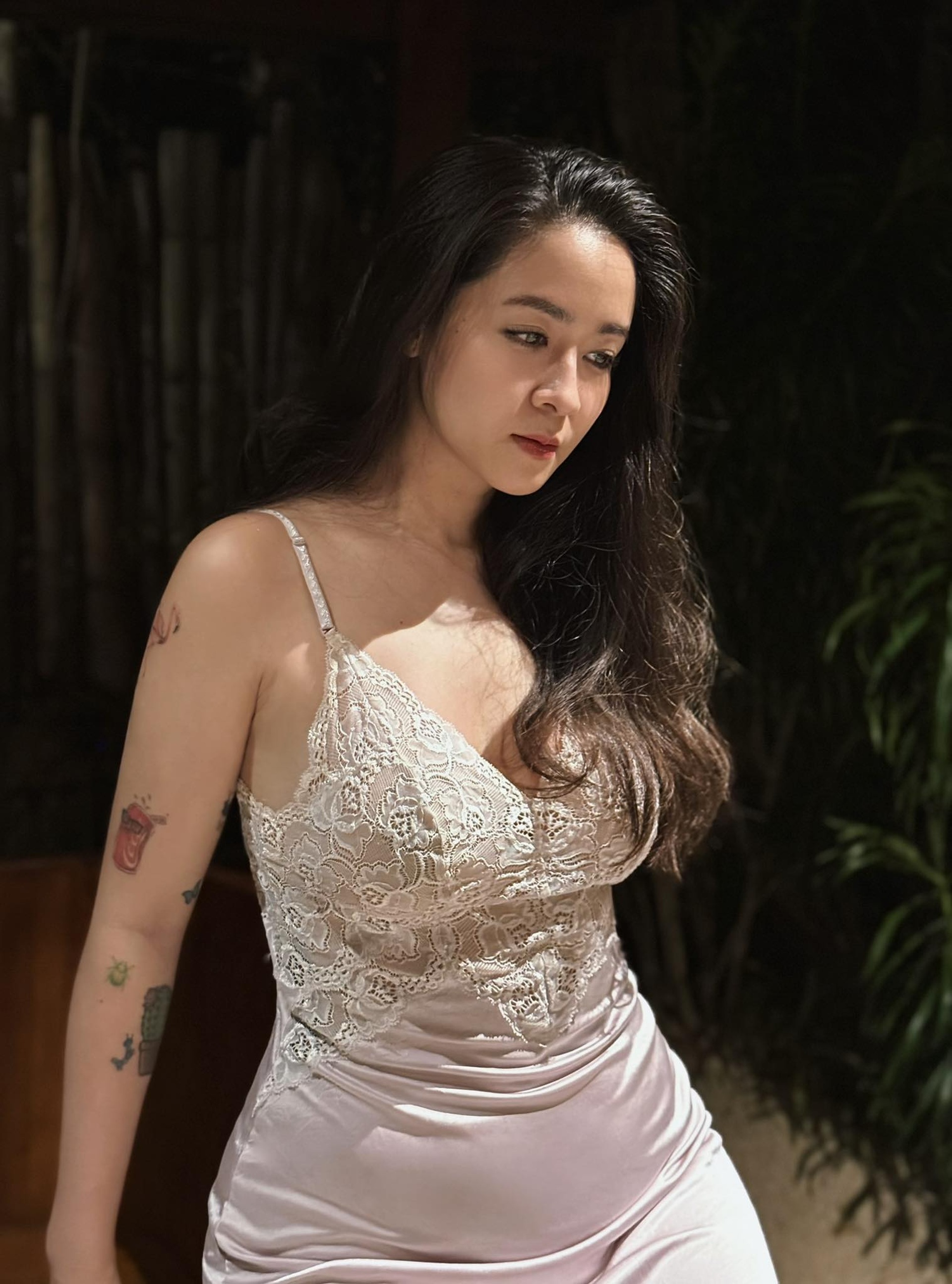 Nữ diễn viên VTV có 3 vòng nóng bỏng gây sốt với bikini, đời tư kín tiếng - 12