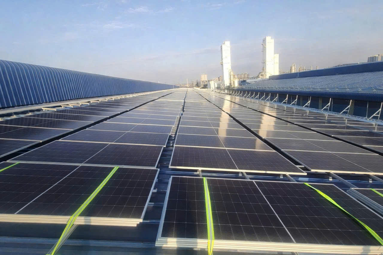 Doanh nghiệp tìm cách giảm tiêu dùng điện - Ảnh 2. giá điện - Ảnh 2.