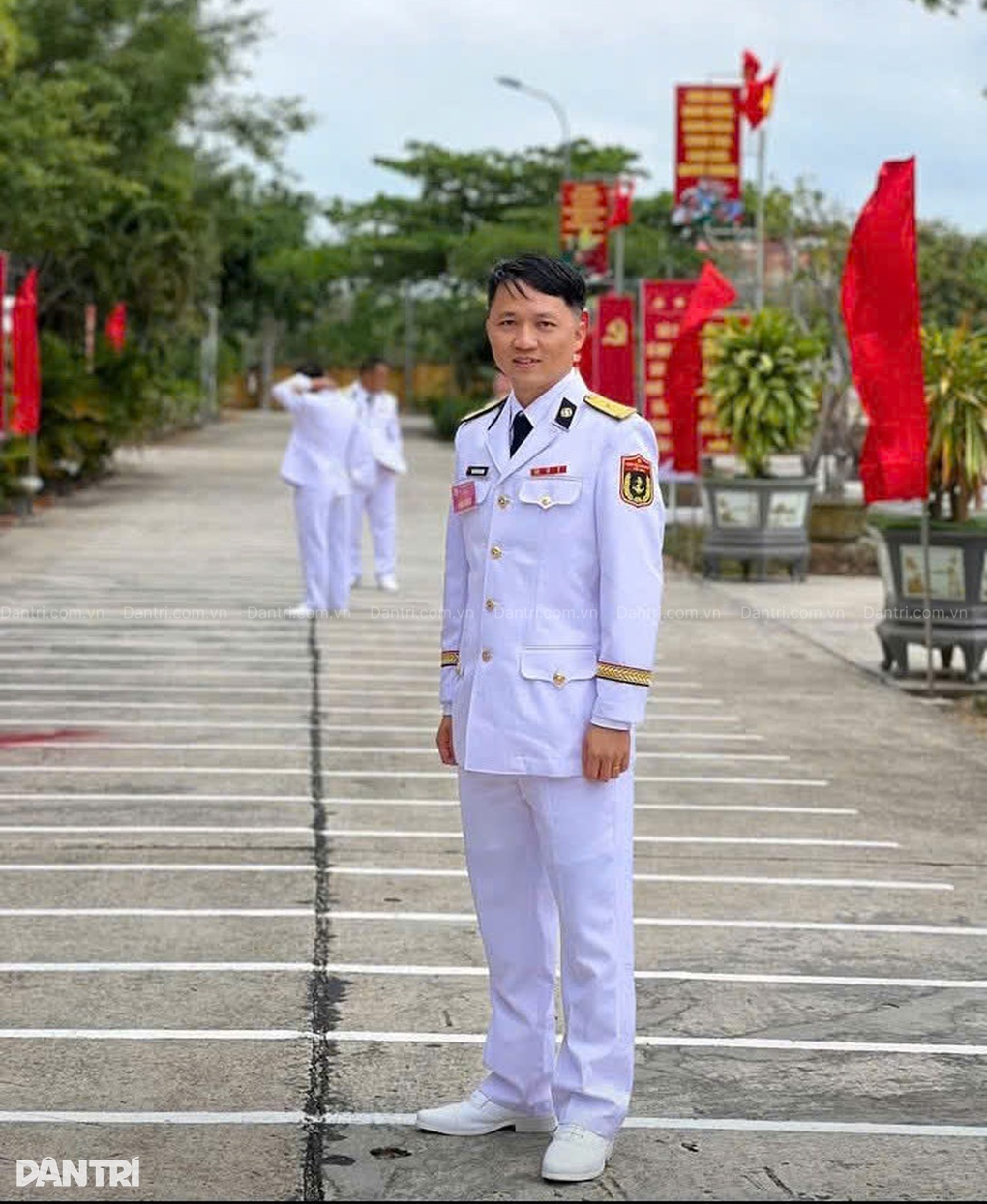 Người lính hải quân giành giật sự sống với căn bệnh ung thư tim cực hiếm - 4