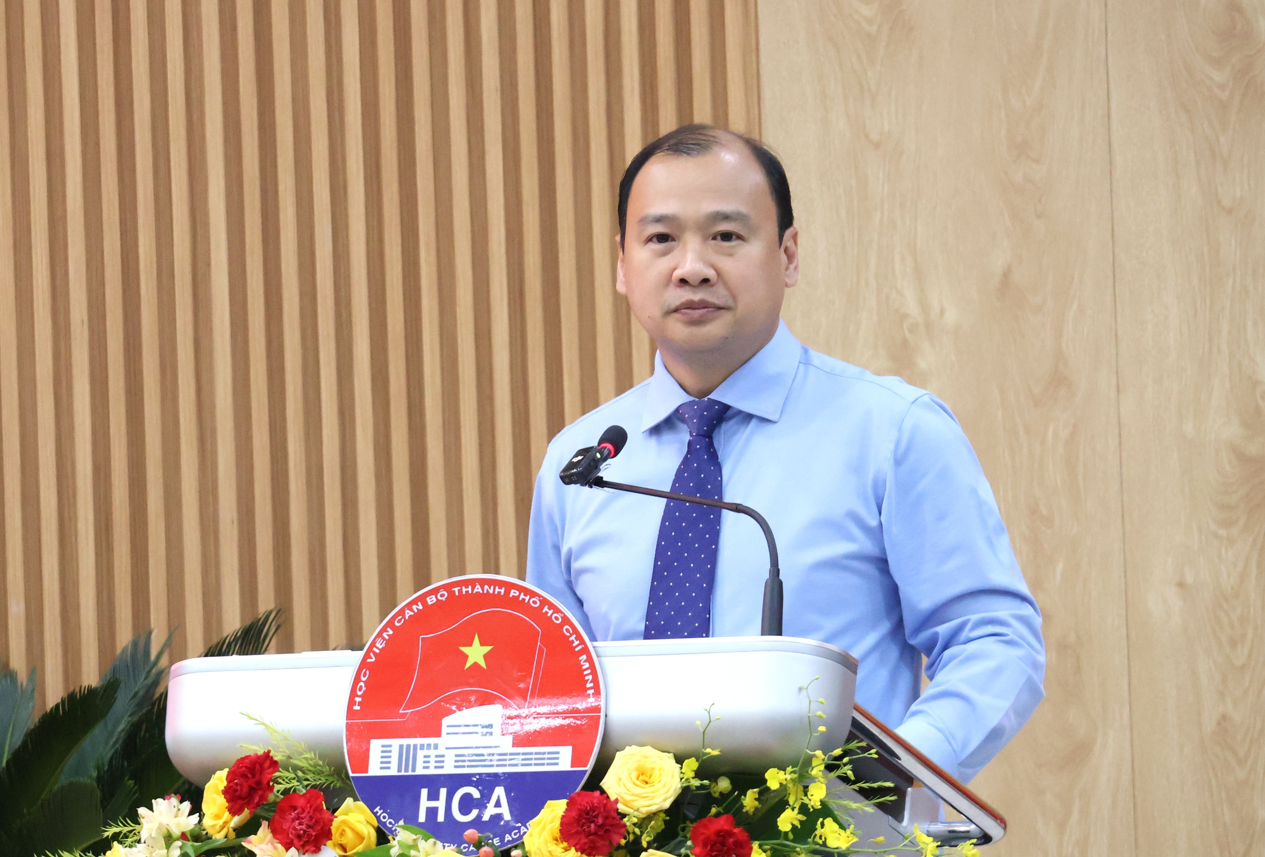 Tích hợp bảo vệ nền tảng tư tưởng của Đảng vào đào tạo chính trị tại TPHCM - Ảnh 4.