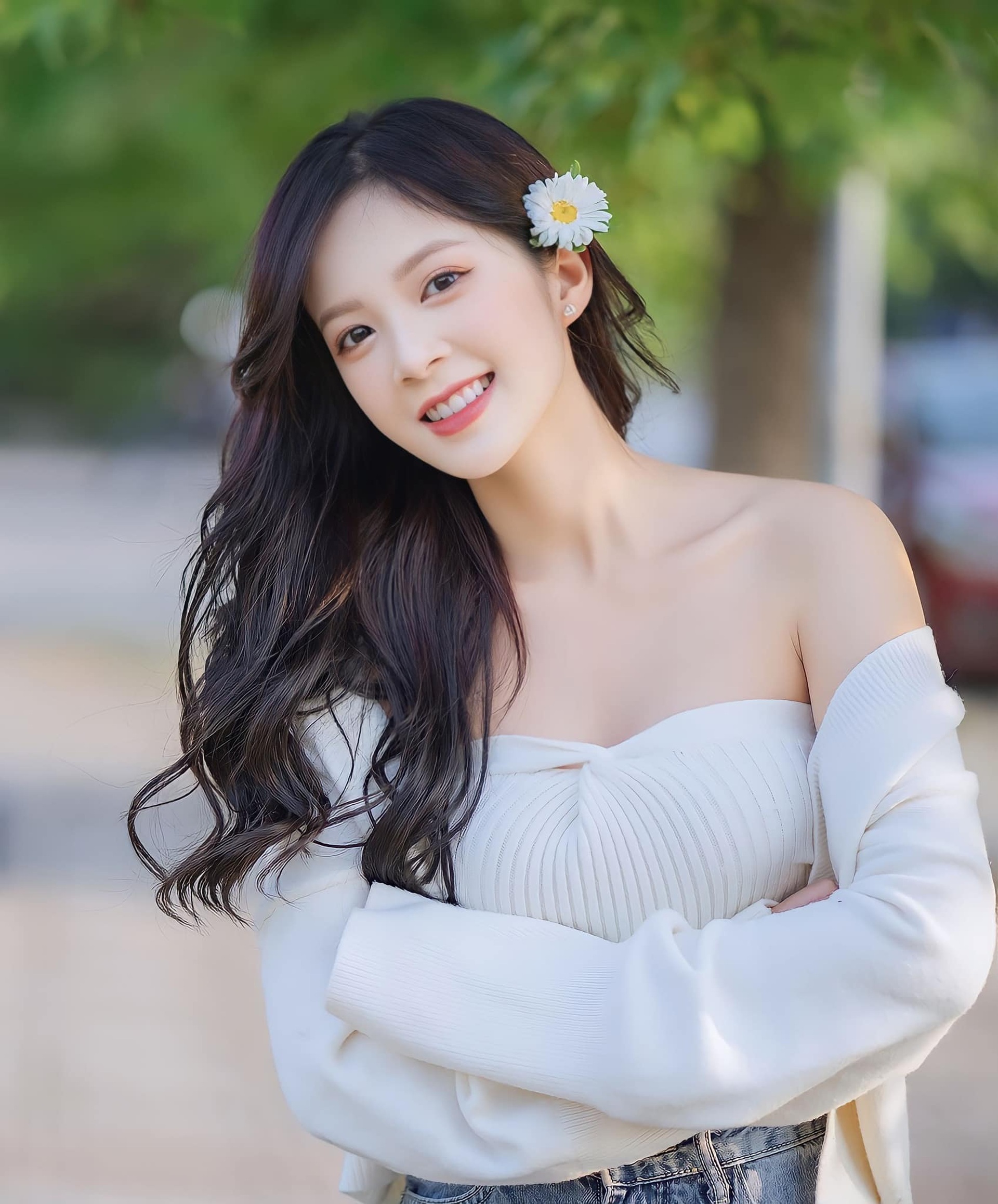 Nhan sắc của nữ chính phim VTV được chồng yêu từ màn ảnh đến ngoài đời - 5