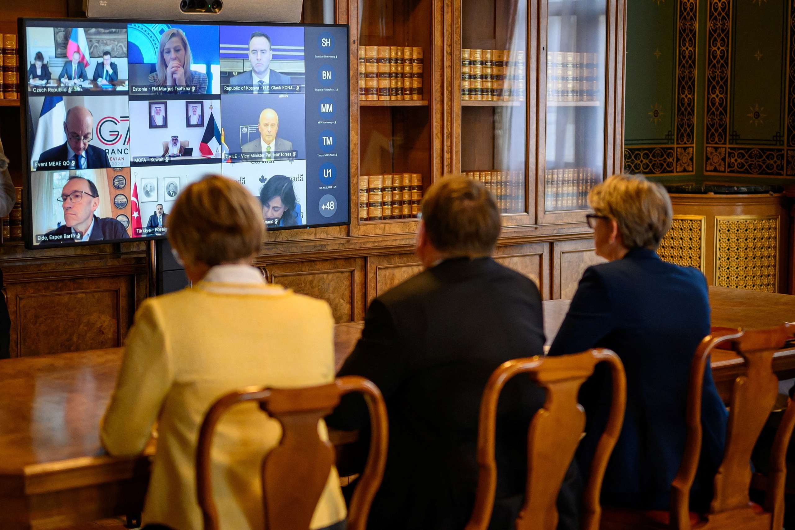 Liên minh 40 nước cam kết hành động giải quyết chuyện eo biển Hormuz- Ảnh 2.