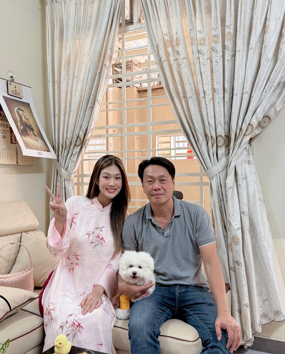 Hoa hậu Thiên Ân: “Tôi lo cho cha đủ đầy, nhưng ông vẫn sống giản dị - 2