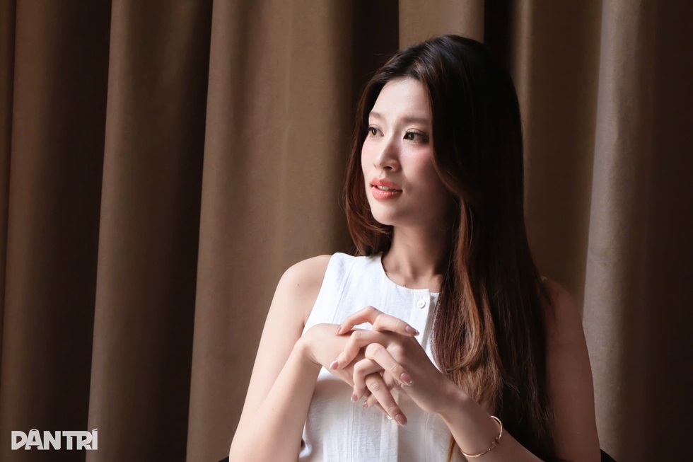 Hoa hậu Thiên Ân: “Tôi lo cho cha đủ đầy, nhưng ông vẫn sống giản dị - 3