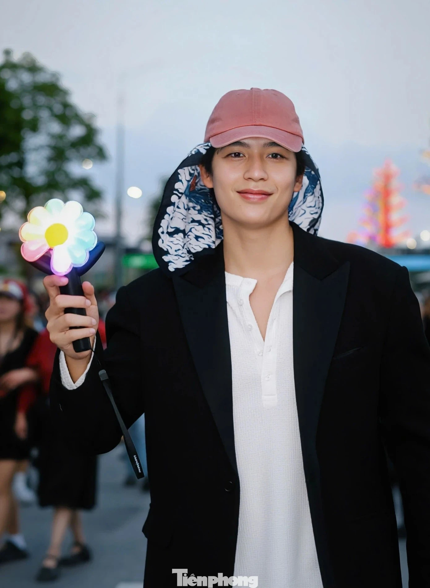 Dàn trai đẹp cao gần 1,9 m đang khuấy đảo rạp Việt - 25