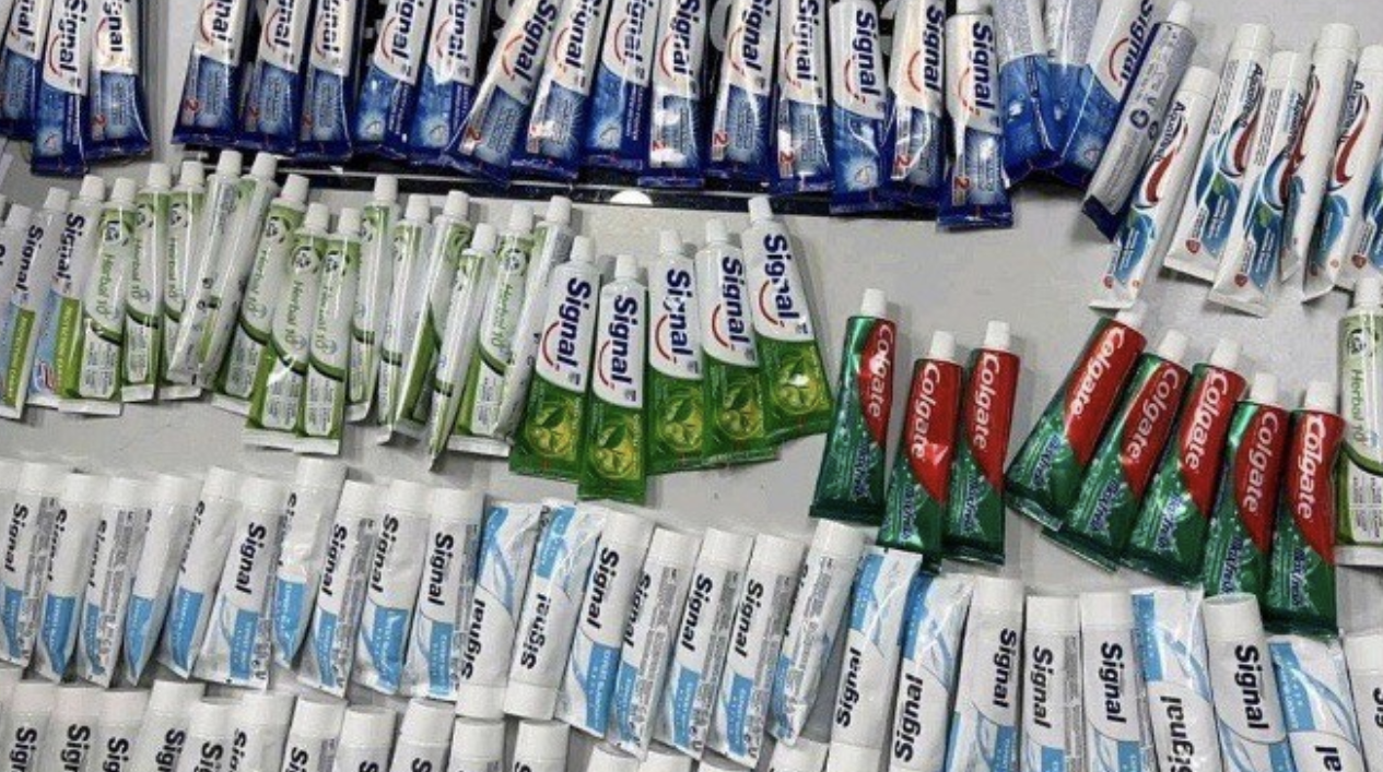 Những nhân vật bí ẩn trong vụ 4 tiếp viên xách ma tuý từ Pháp về Việt Nam 3 Những nhân vật bí ẩn trong vụ 4 tiếp viên xách ma tuý từ Pháp về Việt Nam - Ảnh 3.