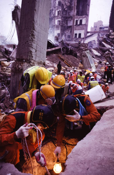 Hàn Quốc: Nỗi đau 30 năm sau thảm họa sập tòa nhà bách hóa trong 20 giây khiến 1.500 người bị chôn vùi- Ảnh 9. Hàn Quốc: Nỗi đau 30 năm sau thảm họa sập tòa nhà bách hóa trong 20 giây khiến 1.500 người bị chôn vùi- Ảnh 9.