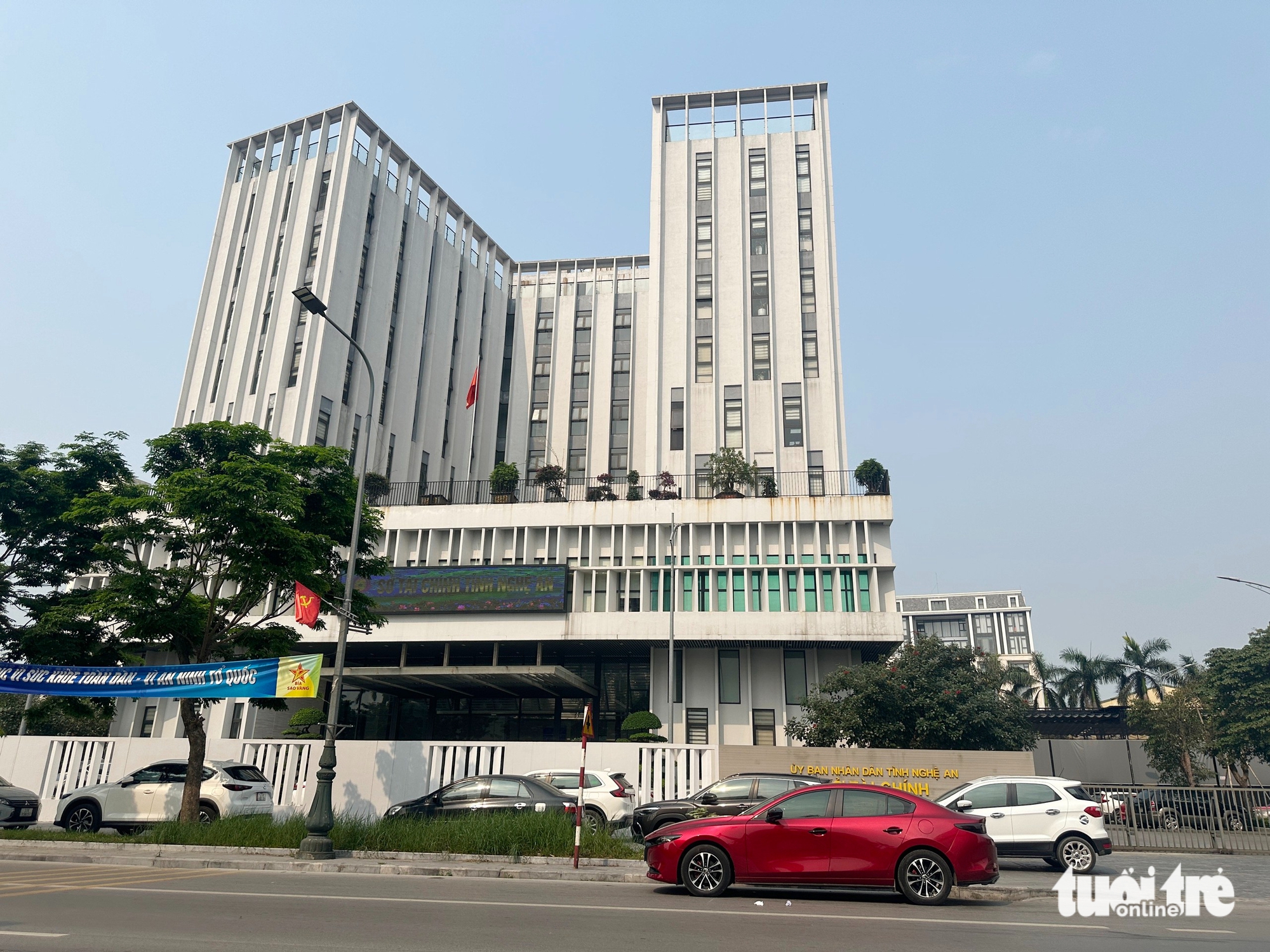 hành chính - Ảnh 3.