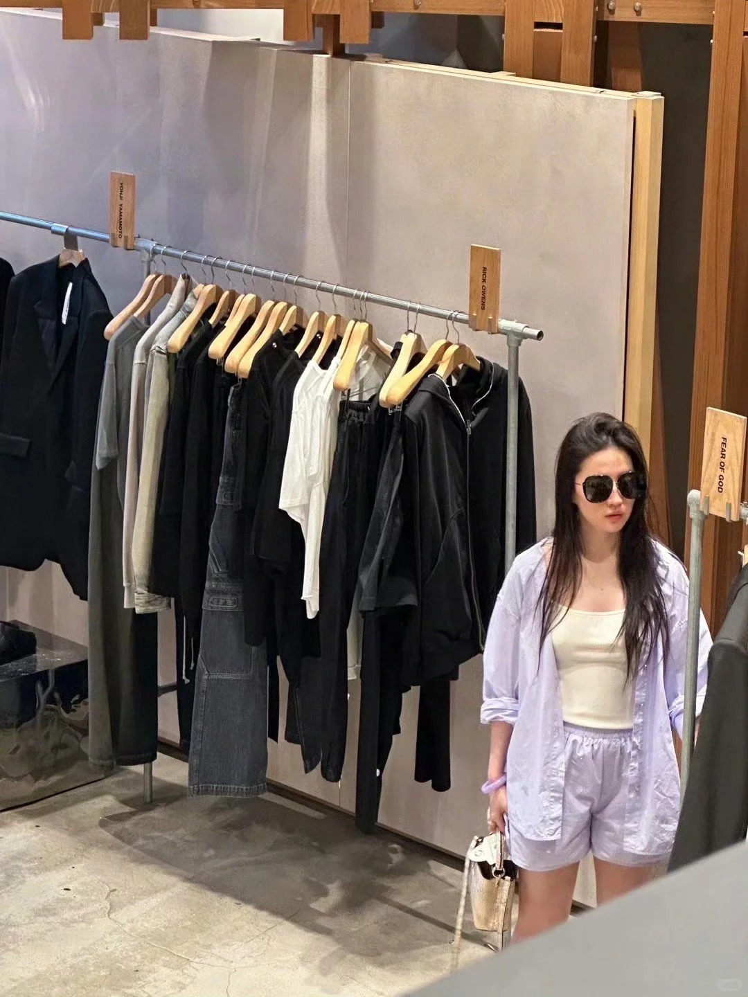 Bóc giá thú chơi ngọc của mỹ nhân Cbiz: Dương Mịch, Phạm Gia chuộng ngọc trong suốt cả chục tỷ, nhưng trùm cuối Lưu Diệc Phi mới gây ngỡ ngàng- Ảnh 3.