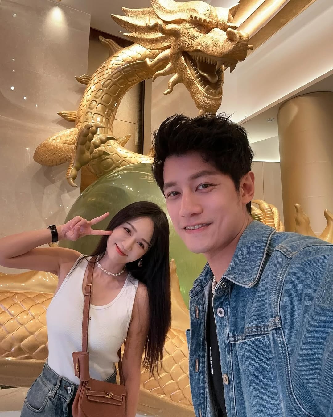 Ngọc nữ cưới thiếu gia nhờ show hẹn hò: U50 vẫn đẹp như gái 20, chỉ nói 2 chữ chồng trẻ đã nguyện dâng luôn 10.000 tỷ đồng- Ảnh 12.