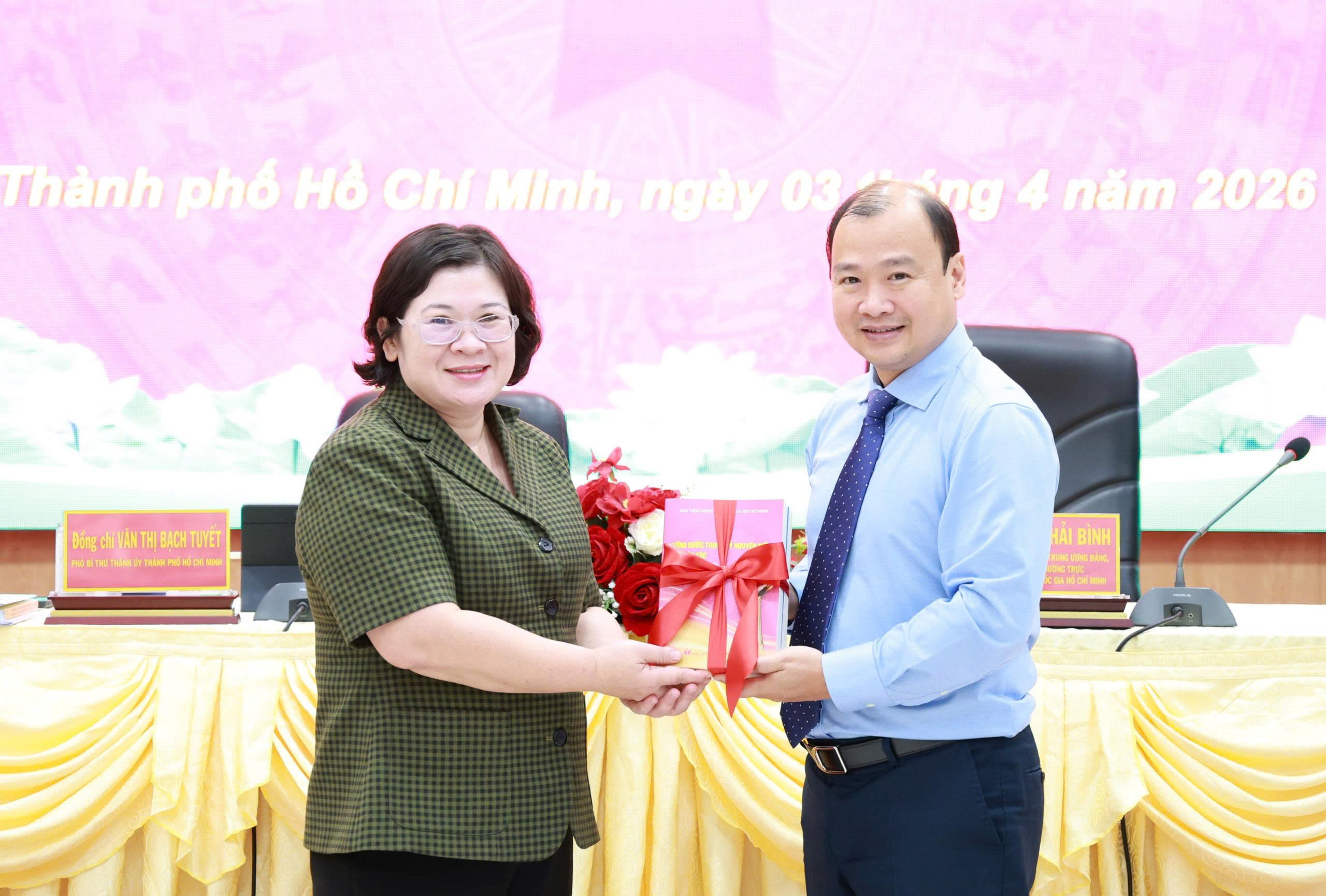 Thông tin trái chiều tại TPHCM cần phản bác kịp thời để bảo vệ nền tảng tư tưởng - Ảnh 8.