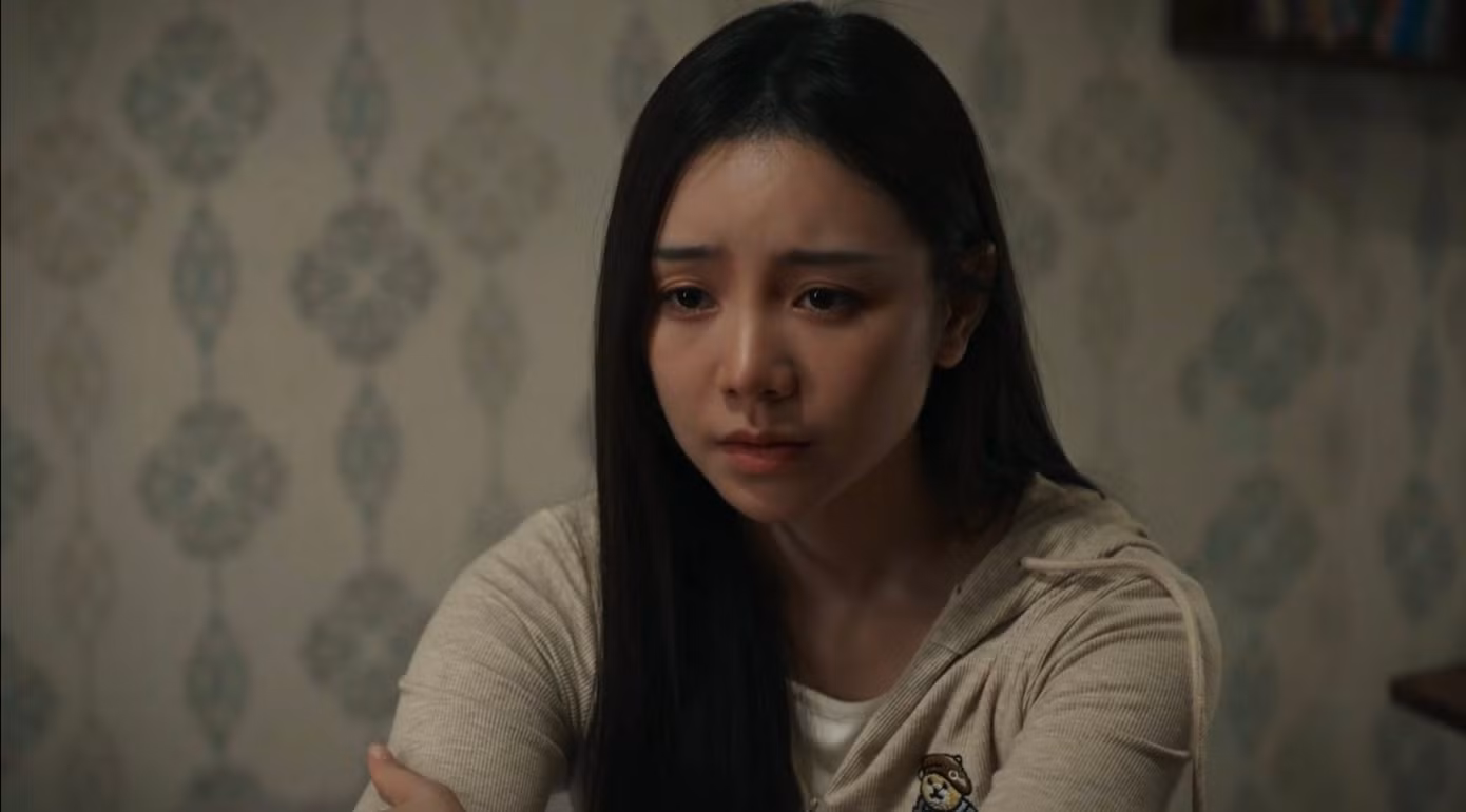 Khán giả phẫn nộ vì Quỳnh Kool khóc “lụt” phim, đạo diễn nói gì?- Ảnh 3.