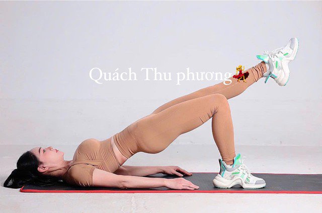 Ban đầu, NSƯT Quách Thu Phương thông qua các trung tâm tập luyện gym&yoga lớn, sau đó, chị quyết tâm học chuyên sâu để có được trải nghiệm cao nhất. Nhờ việc chăm chỉ và đi đến cùng trong việc học yoga lẫn gym nên nữ nghệ sĩ đã trở thành người dẫn dắt, huấn luyện cho nhiều người khác.