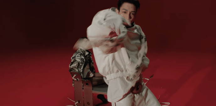 Hôm nay, T.O.P khiến 20 triệu người 