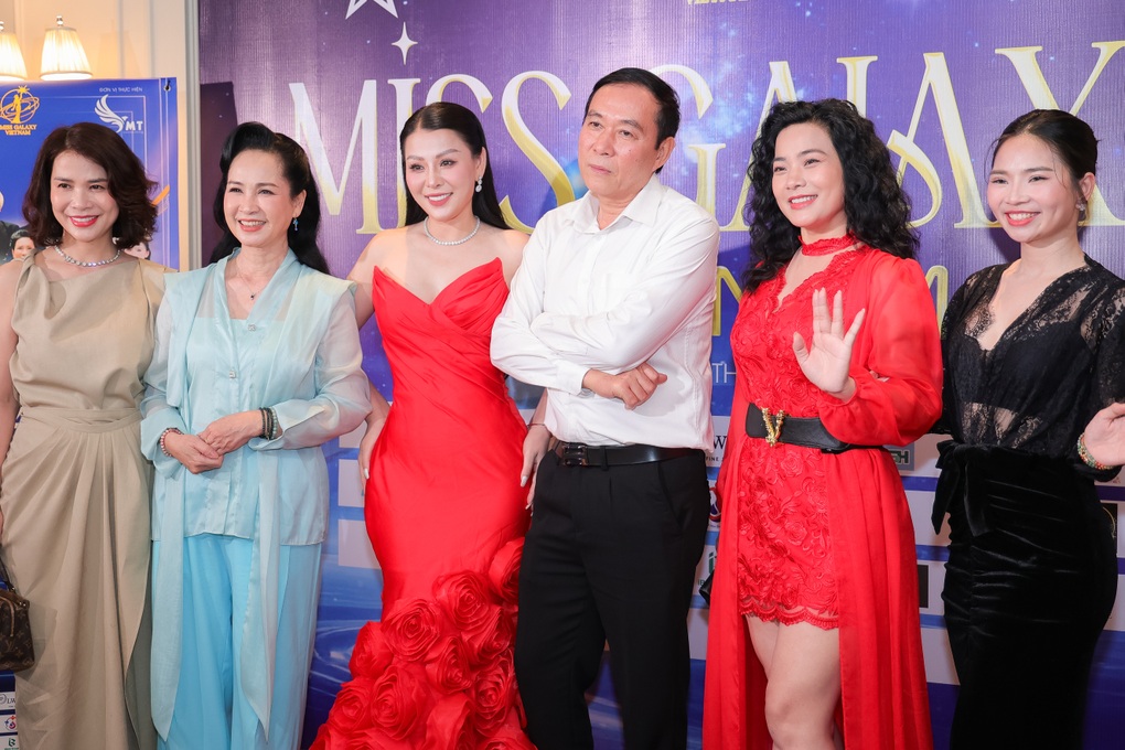 NSND Lan Hương: “Phẫu thuật thẩm mỹ quá đà là thiệt cho chính mình” - 3