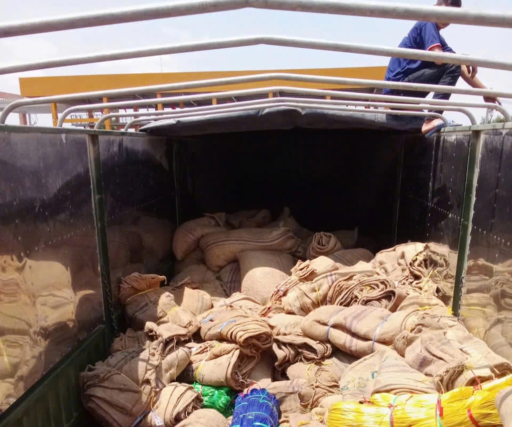 Tài xế “độn cân” container, chiếm đoạt 500 tấn hạt điều ở TPHCM - 3