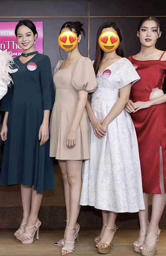 Thanh Thủy và Phương Oanh tại Hoa hậu Việt Nam 2022. Năm đó, Thanh Thủy đã đăng quang ngôi vị cao nhất, còn Phương Oanh dừng chân Top 10.