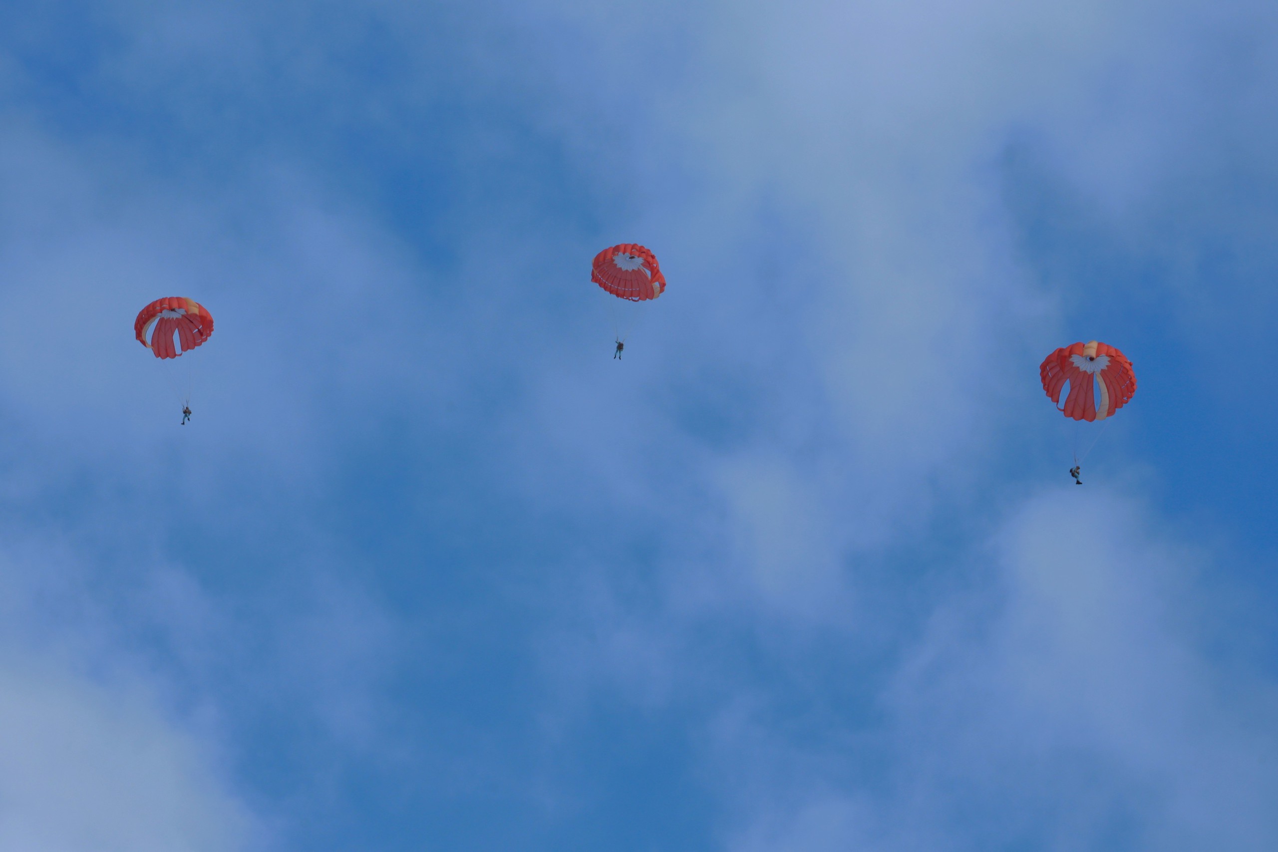 Bộ đội nhảy dù  - Ảnh 19.