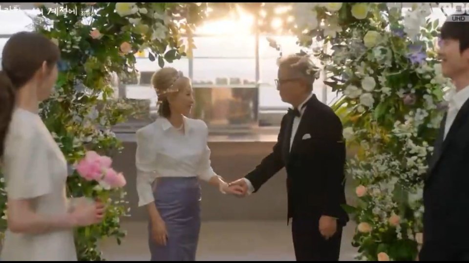 Phim Hàn được khen nức nở vì hay từ đầu đến cuối: Cái kết trên cả tuyệt vời, xem mà 