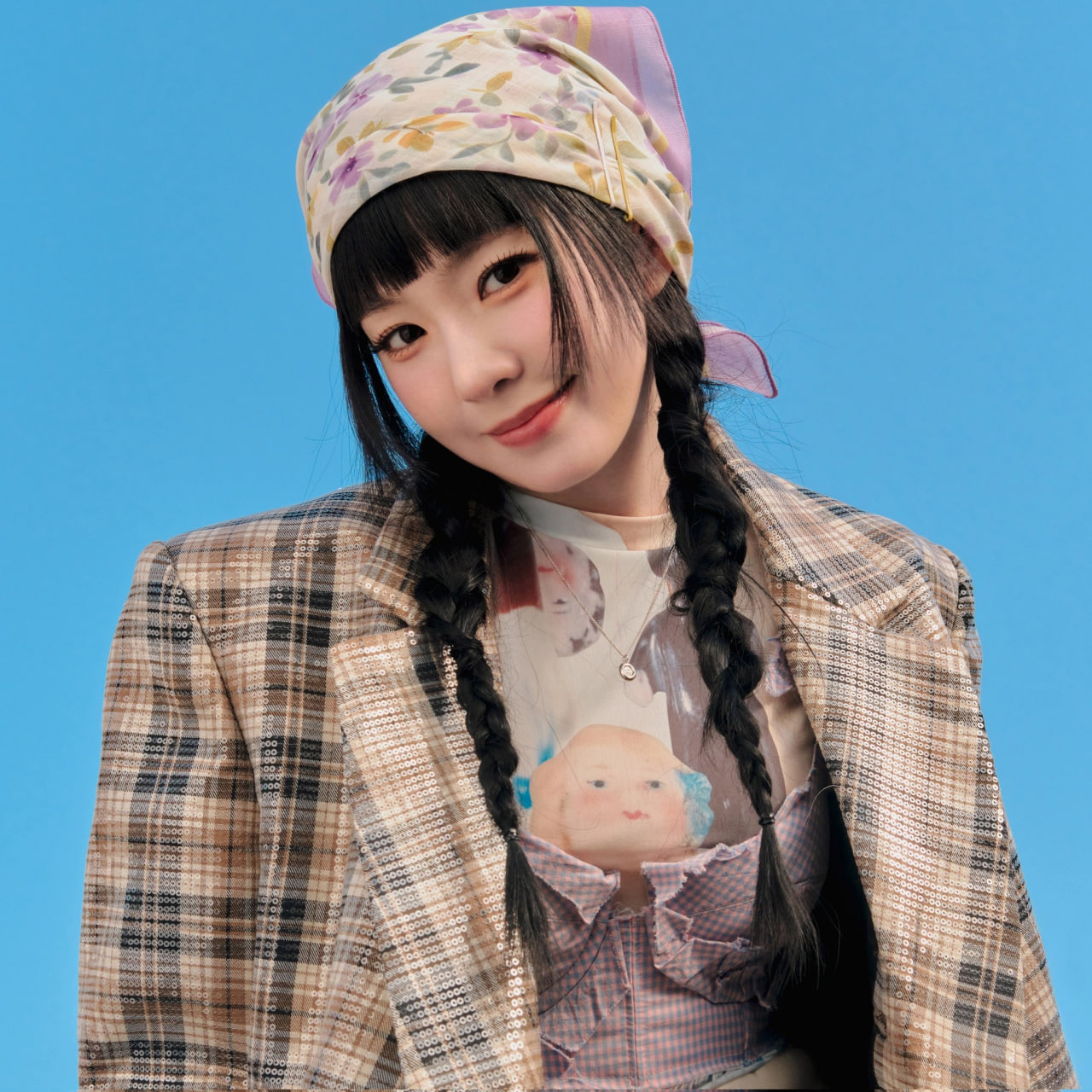 Mỹ nhân đẹp nhất showbiz hết thời: Ra nhạc không ai xem, ngoài nhan sắc chẳng còn gì để nhắc- Ảnh 6.