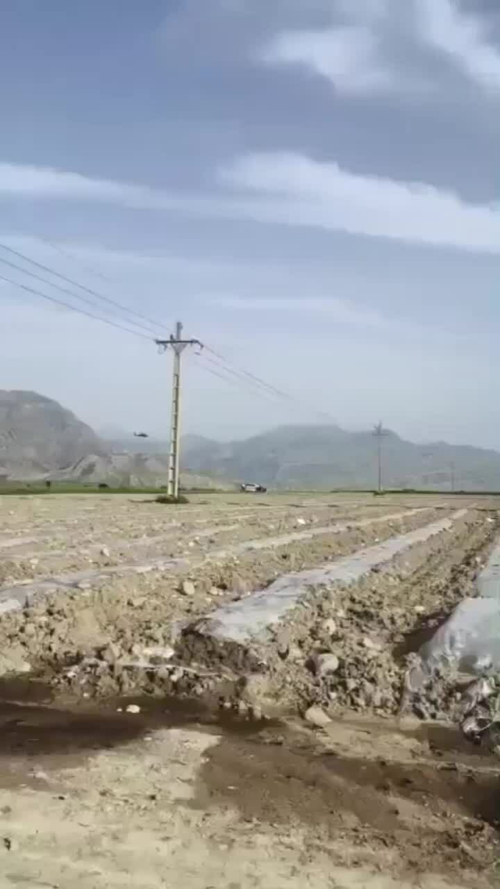 Khoảnh khắc trực thăng Mỹ bị nhắm bắn khi bay thấp ở Iran