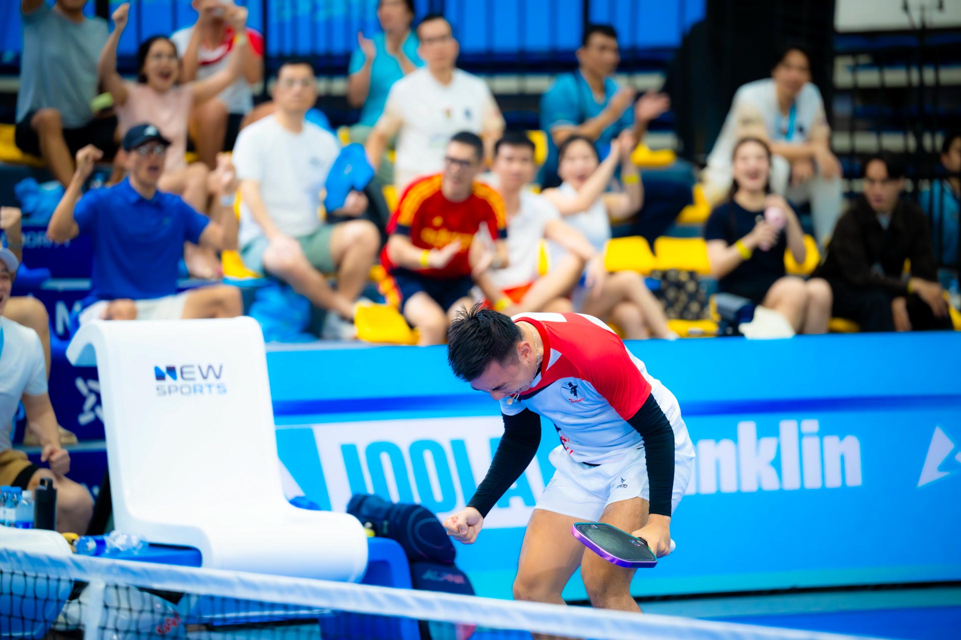 Lý Hoàng Nam bất ngờ thắng 