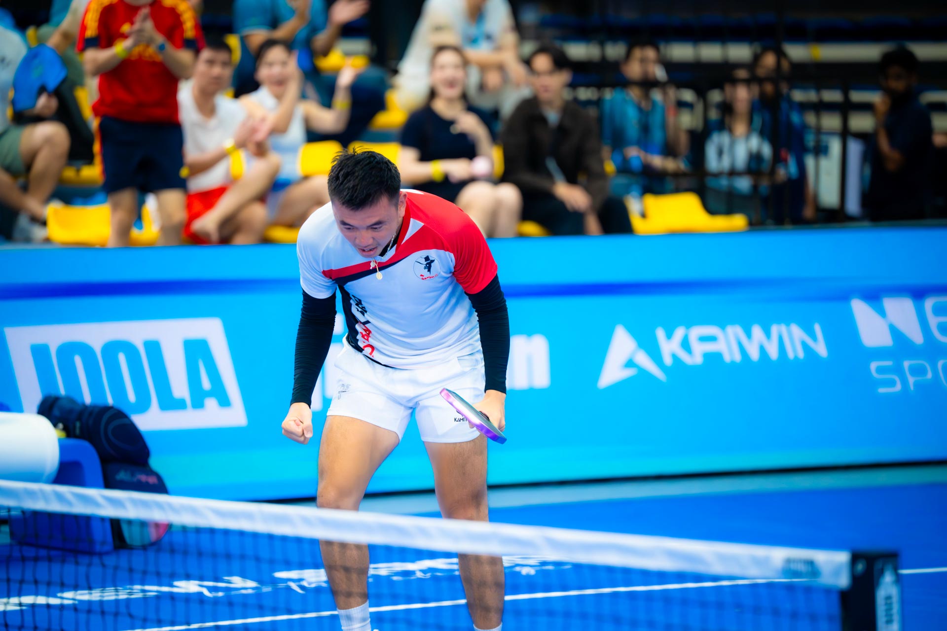 Lý Hoàng Nam bất ngờ thắng 