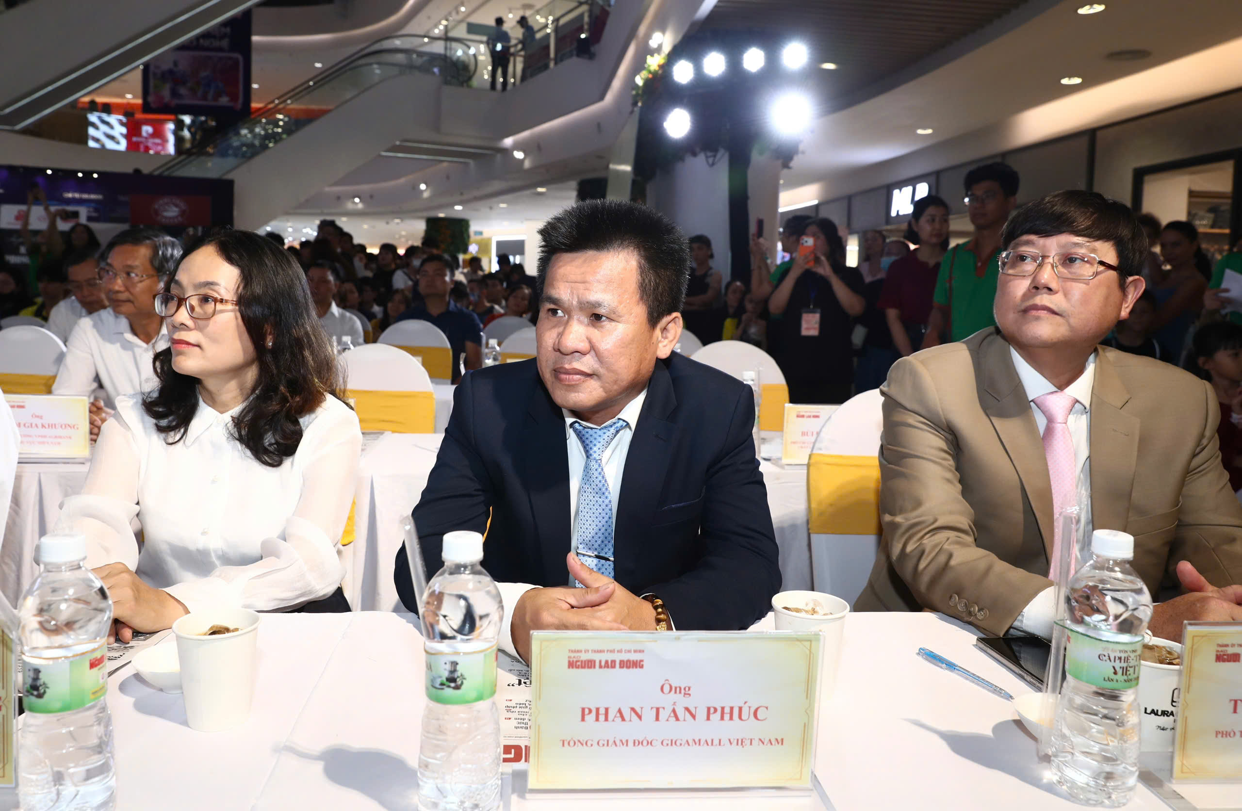 Báo Người Lao Động tổ chức Lễ hội Tôn vinh cà phê - trà Việt lần 4 năm 2026 - Ảnh 3. Báo Người Lao Động tổ chức Lễ hội Tôn vinh cà phê - trà Việt lần 4 năm 2026 - Ảnh 3.