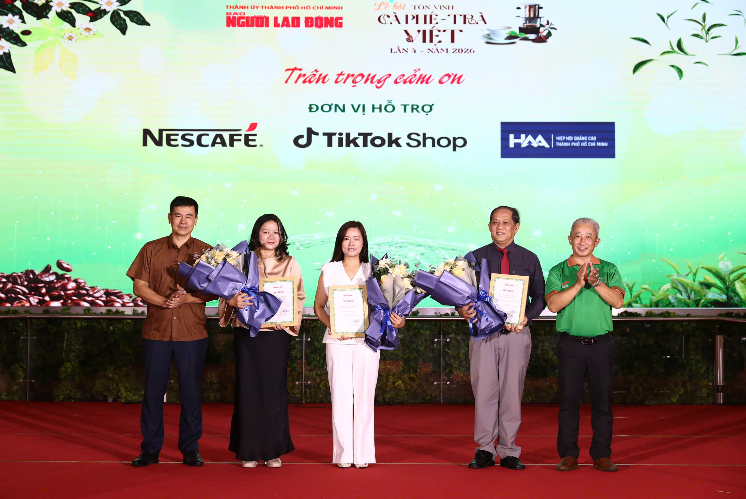 Báo Người Lao Động tổ chức Lễ hội Tôn vinh cà phê - trà Việt lần 4 năm 2026 - Ảnh 11. Báo Người Lao Động tổ chức Lễ hội Tôn vinh cà phê - trà Việt lần 4 năm 2026 - Ảnh 11.