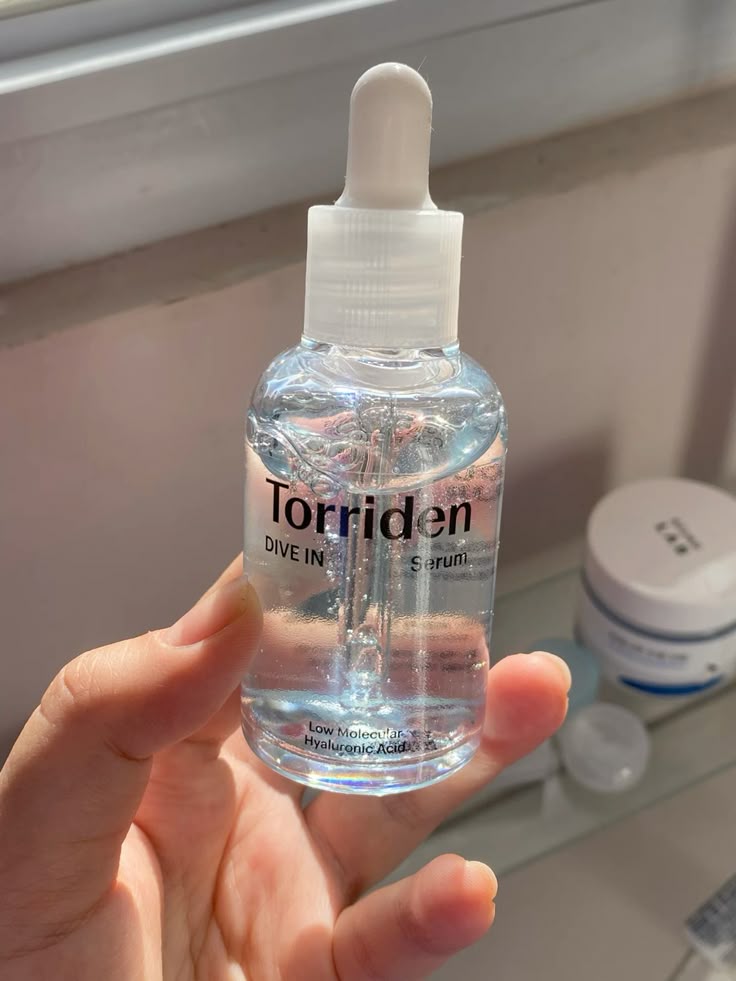 Mùa nóng chưa tới đỉnh mà da đã “toang”: Đây là 4 món skincare đang bán chạy trên Shopee giúp da vượt qua nắng nóng êm ru- Ảnh 3.