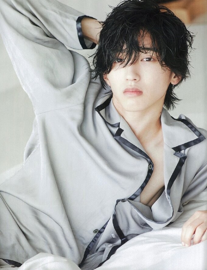 Vẻ lãng tử tuổi 24 của sao nhí đẹp trai nhất Nhật Bản 10 Vẻ lãng tử tuổi 24 của 'sao nhí đẹp trai nhất Nhật Bản' - 9