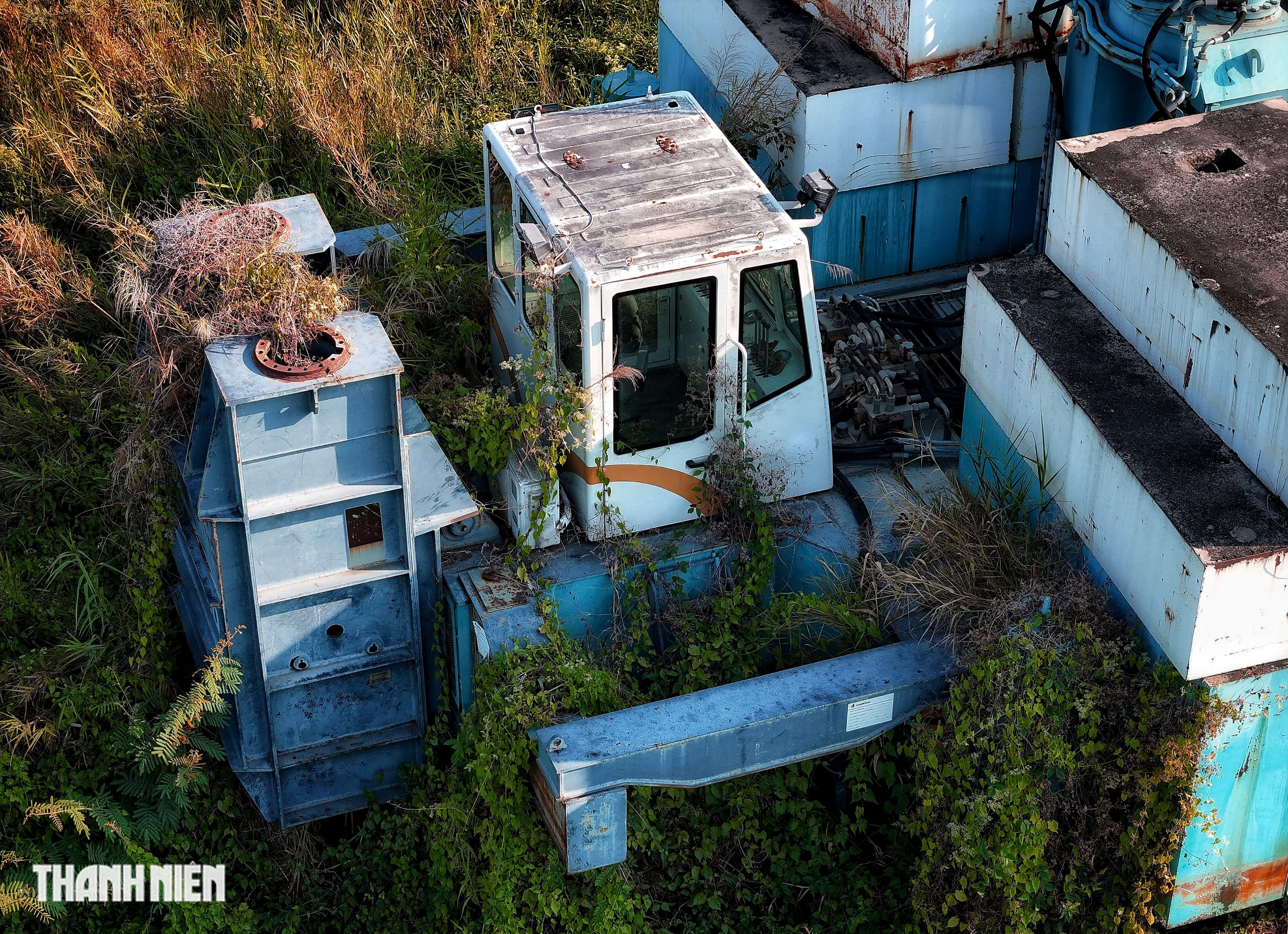 Bên trong Tổng kho xăng dầu 12.000 tỉ đồng ở Nhà Bè bỏ hoang nhiều năm- Ảnh 7. Bên trong Tổng kho xăng dầu 12.000 tỉ đồng ở Nhà Bè bỏ hoang nhiều năm- Ảnh 7.