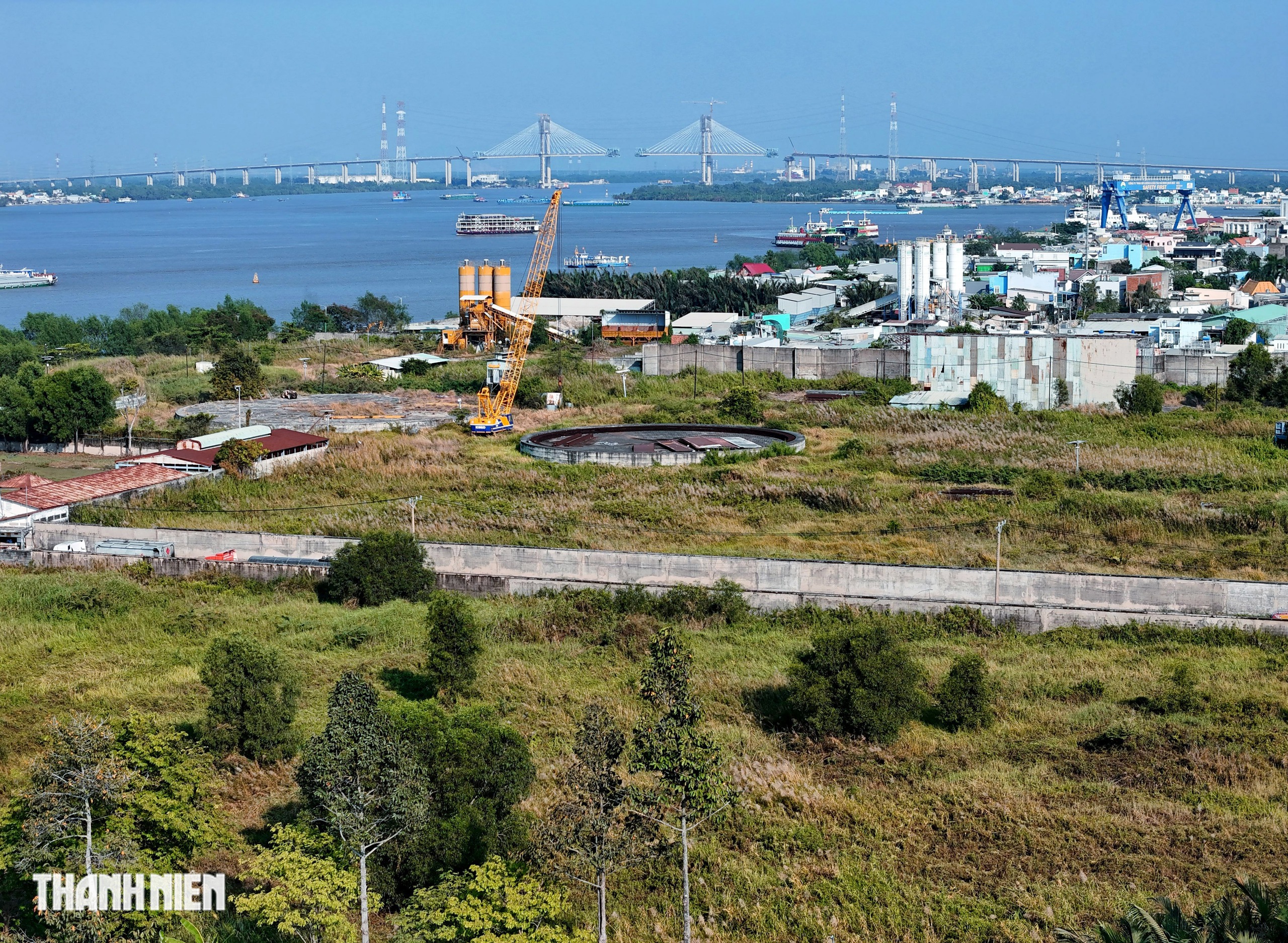Bên trong Tổng kho xăng dầu 12.000 tỉ đồng ở Nhà Bè bỏ hoang nhiều năm- Ảnh 14. Bên trong Tổng kho xăng dầu 12.000 tỉ đồng ở Nhà Bè bỏ hoang nhiều năm- Ảnh 14.