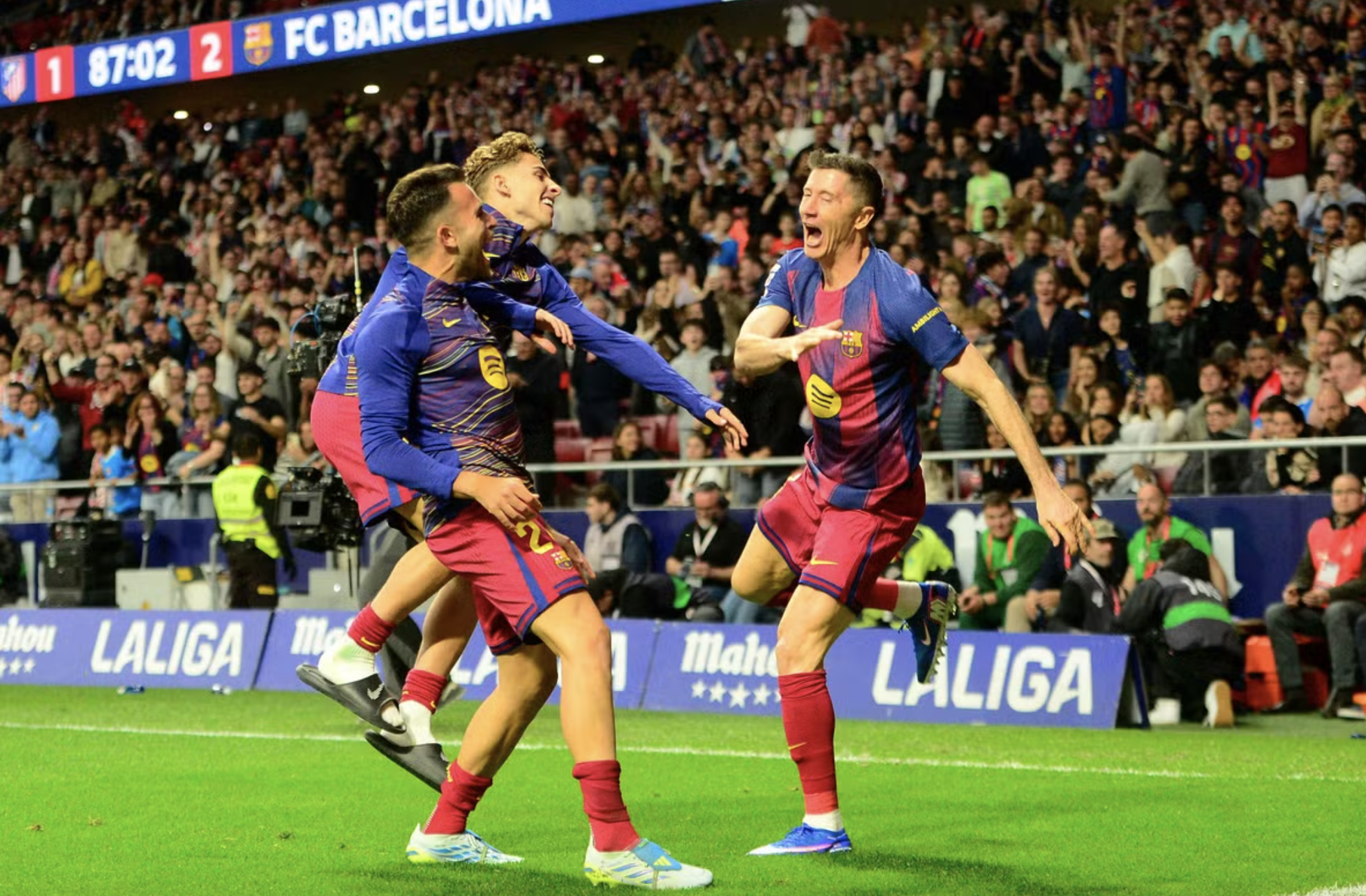 Lewandowski định đoạt chiến thắng, Barcelona bứt tốc cuộc đua vô địch La Liga - Ảnh 6.