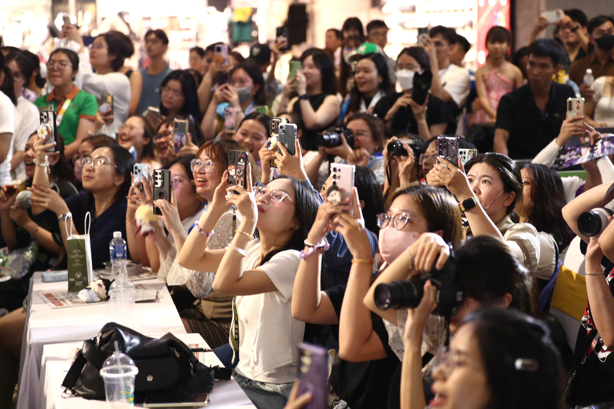 Những hoạt động chính trong ngày thứ 2 Lễ hội "Tôn vinh cà phê 4 Những hoạt động chính trong ngày thứ 2 Lễ hội