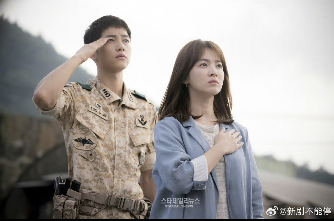 Hậu Duệ Mặt Trời: 10 năm trôi qua vẫn là huyền thoại phim Hàn không thể thay thế- Ảnh 6. Hậu Duệ Mặt Trời: 10 năm trôi qua vẫn là huyền thoại phim Hàn không thể thay thế- Ảnh 6.