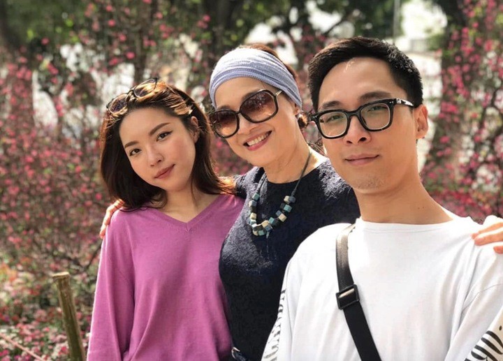 NSND đóng phim dẫn đầu phòng vé: Là mỹ nhân màn ảnh, U70 vẫn trẻ đẹp khó tin - 12