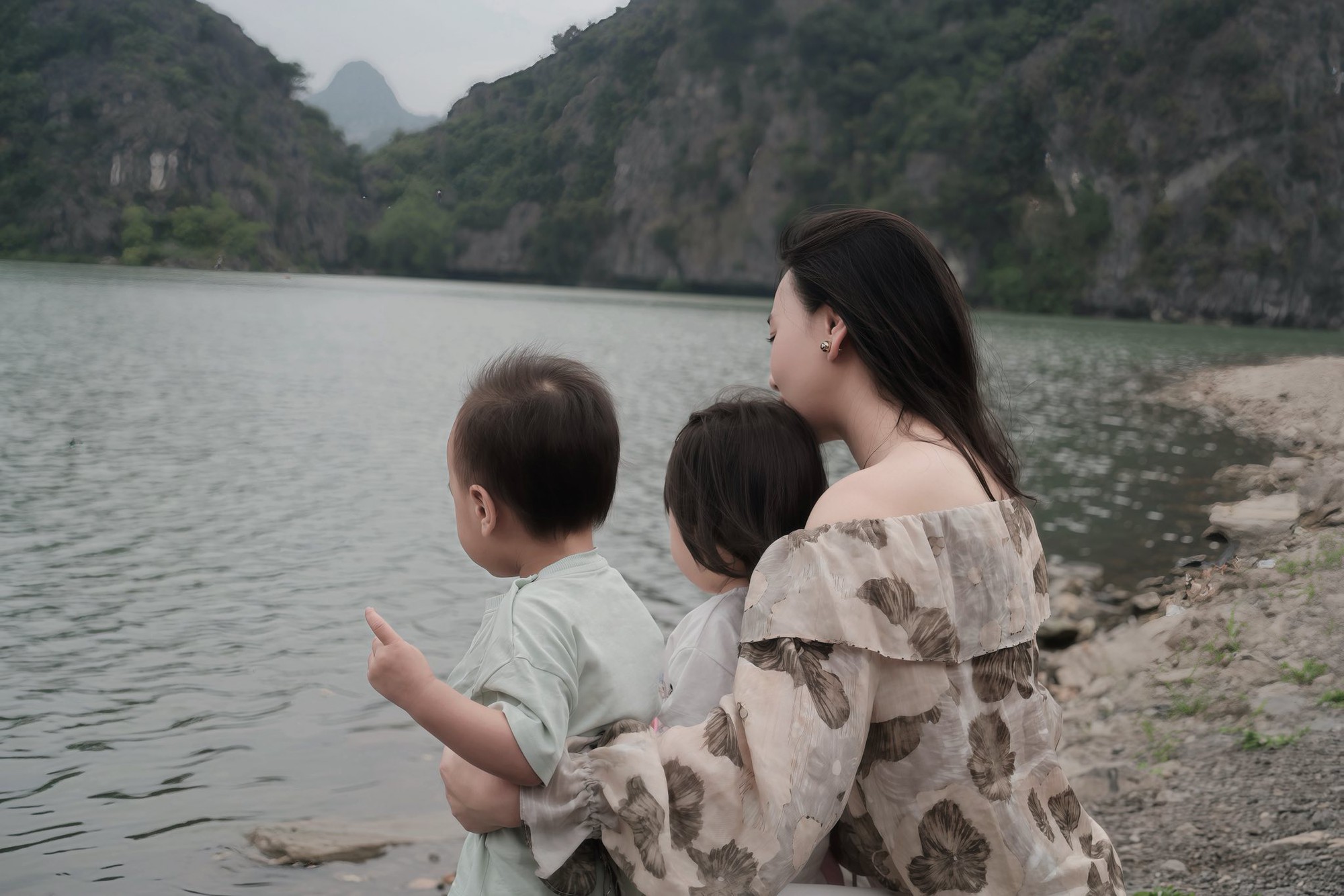 Phương Oanh cập nhật cuộc sống bên 2 con- Ảnh 3.