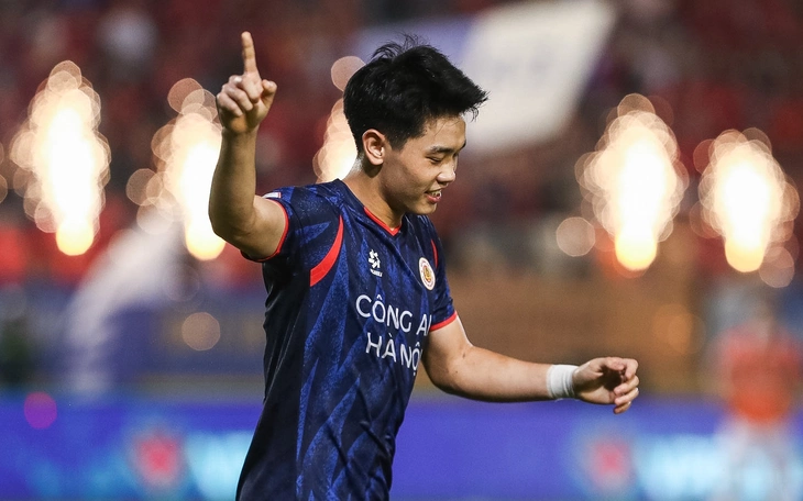 Vòng 17 V-League 2025 - 2026: Ngày về của dân biệt phái - Ảnh 2.