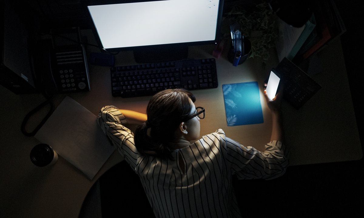 1775376661 48 Khac gi Squid Game dau Nguoi Trung Quoc chua chat